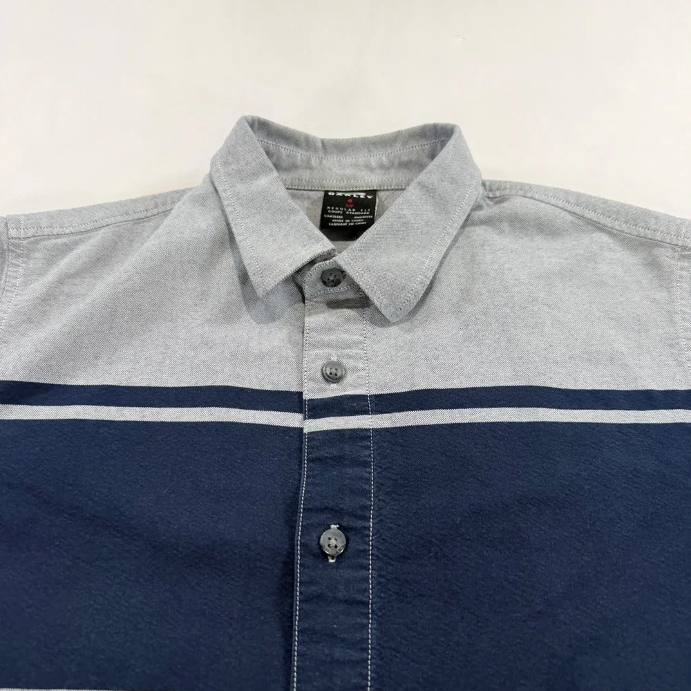 Oakley Button Up Shirt Mens Small Grey Navy Blue Stripe Short Sleeve Casual Top
